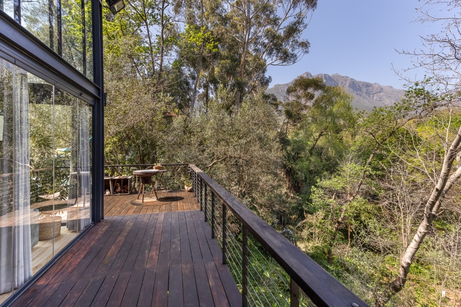 7 Bedroom Property for Sale in Brandwacht Western Cape